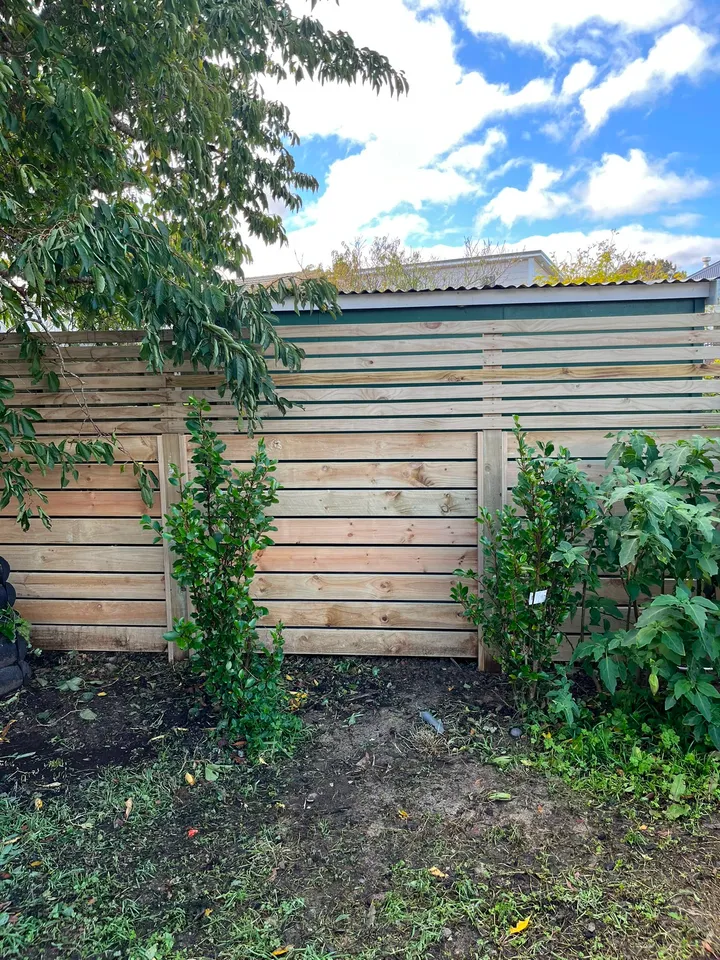 Horizontal timber slat garden fence in Wellington